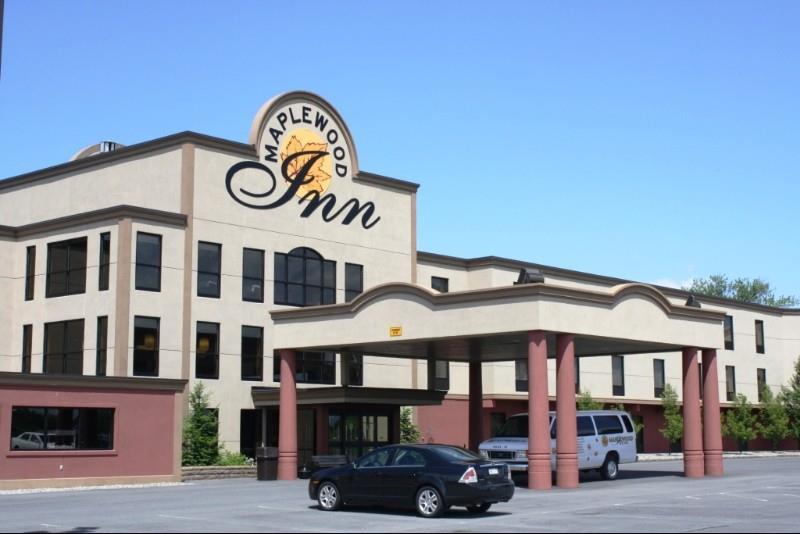 Holiday Inn & Suites Syracuse Airport - Liverpool By Ihg Εξωτερικό φωτογραφία