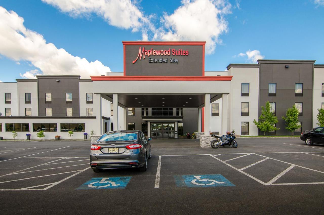 Holiday Inn & Suites Syracuse Airport - Liverpool By Ihg Εξωτερικό φωτογραφία